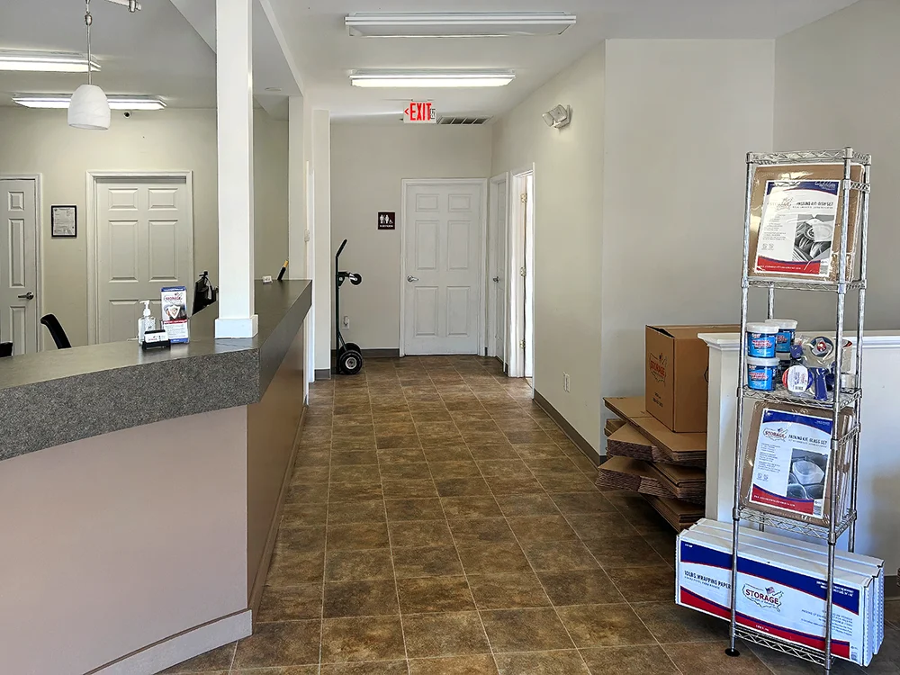 Store photo 11